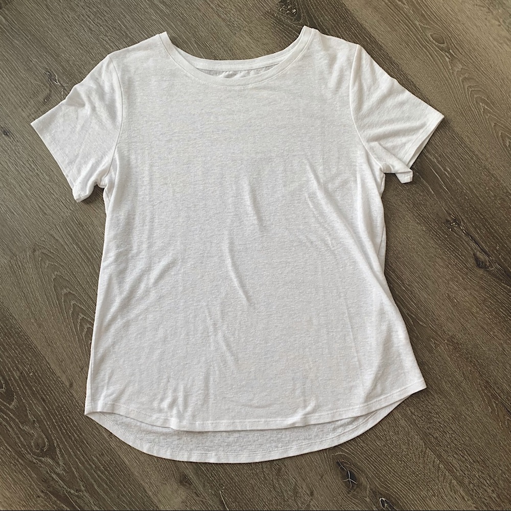 Old Navy Slub Knit White Tee